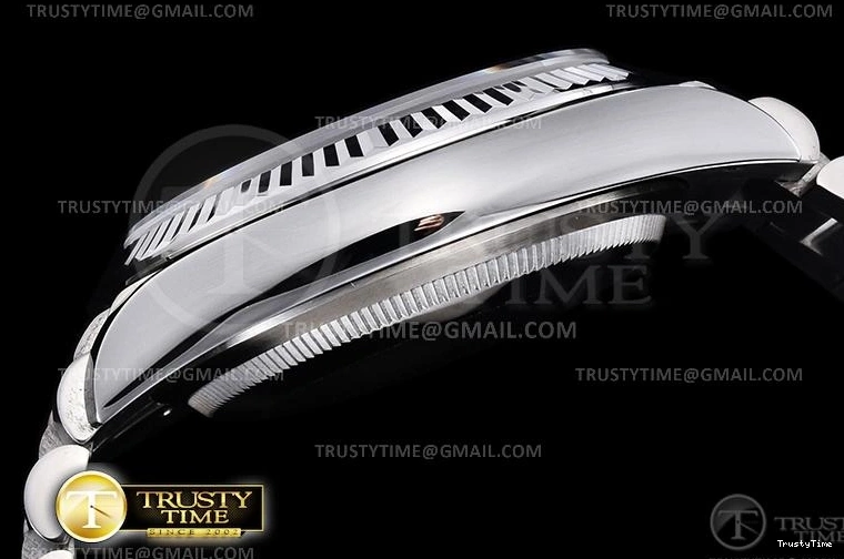 0421 Refined RDD0224H – DayDate 36mm 750